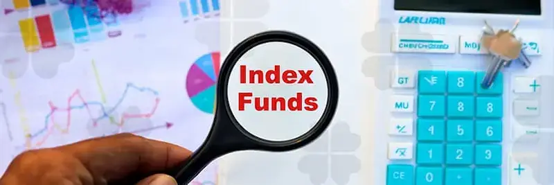 Best Index Funds for Beginners 2026: A Complete Guide to Choosing Your First Investment Best Index Funds for Beginners 2026 comparing top low-cost index funds for long-term investing